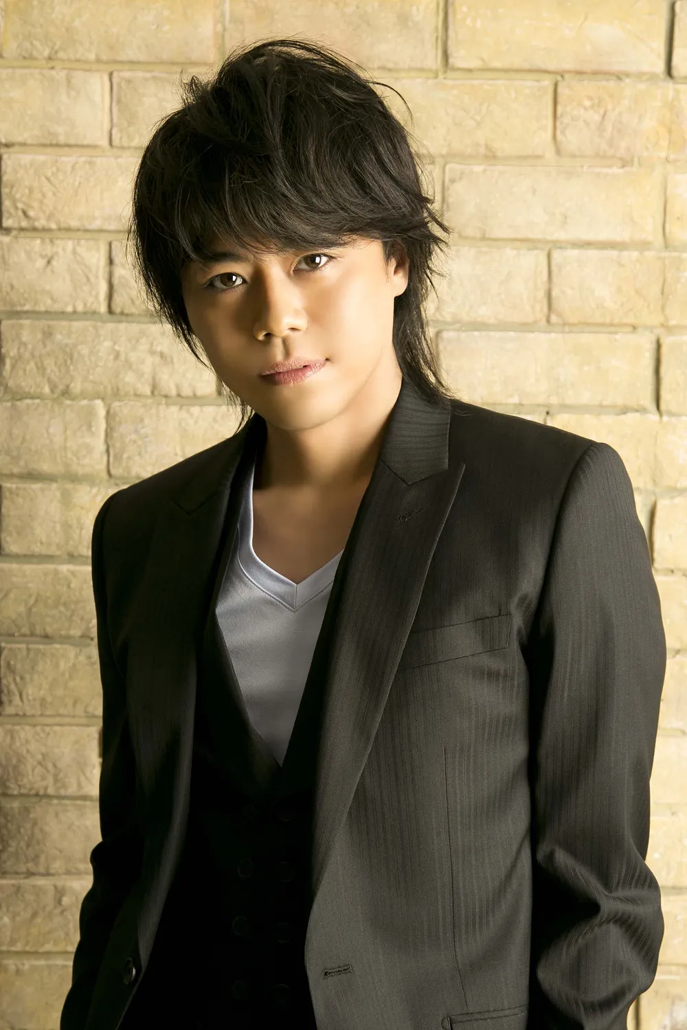 今大路峻役 浪川大輔